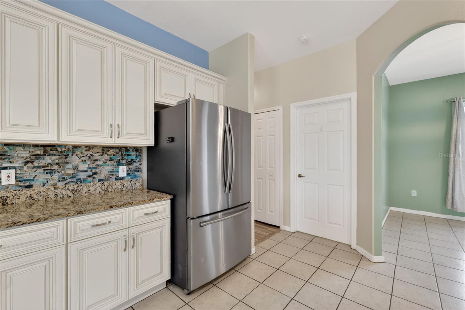 ARROWHEAD PH 02 - Residential