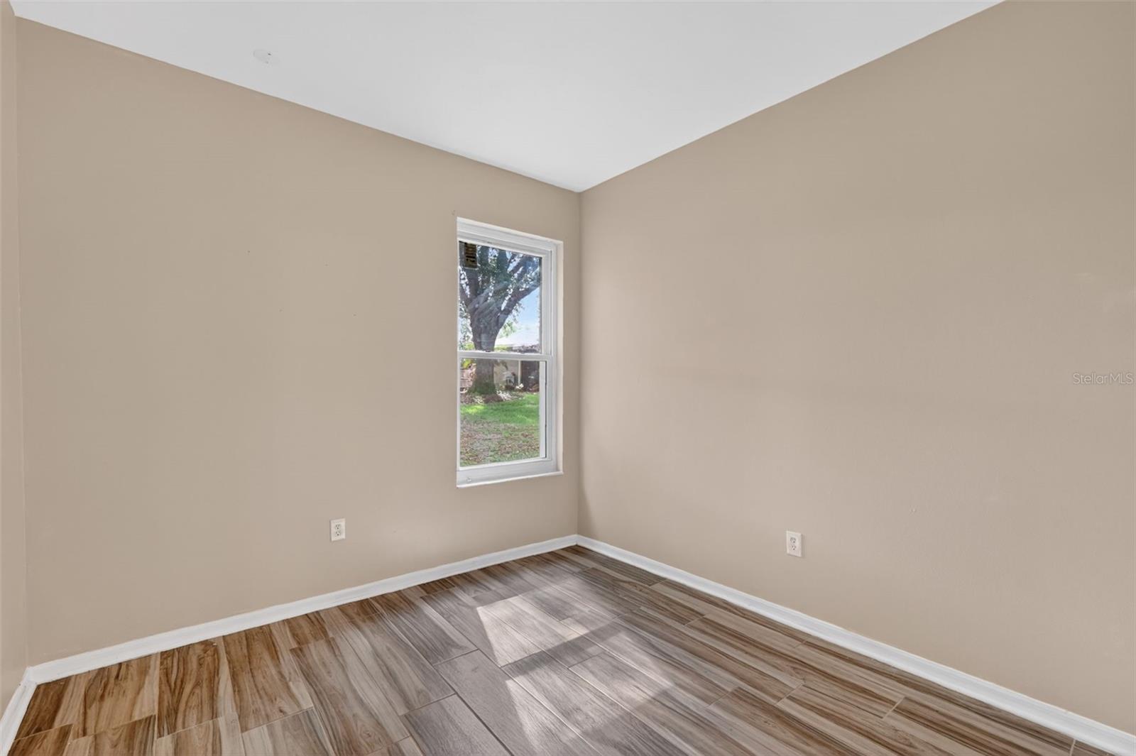 ARROWHEAD PH 02 - Residential