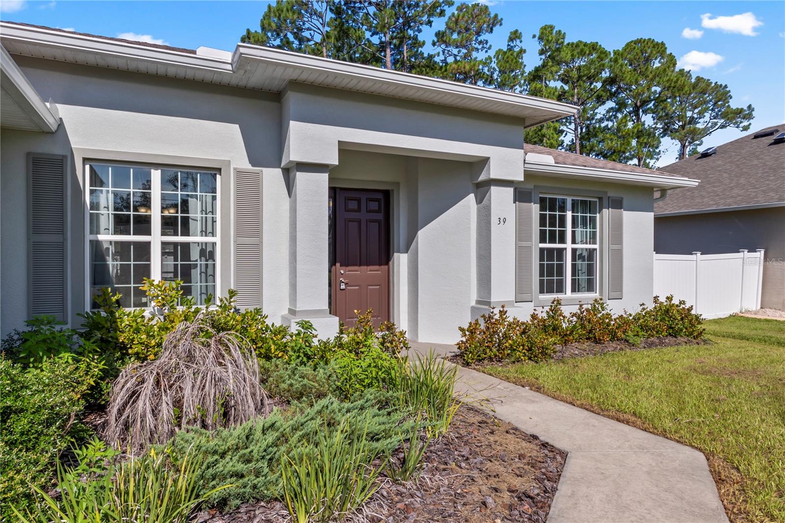 39 BOULDER ROCK DRIVE