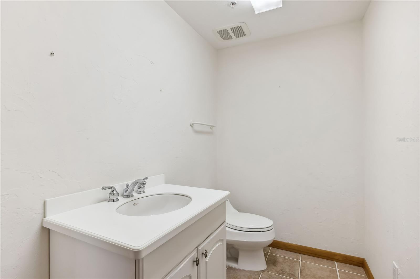 EAST SHORE ACRES - Residential