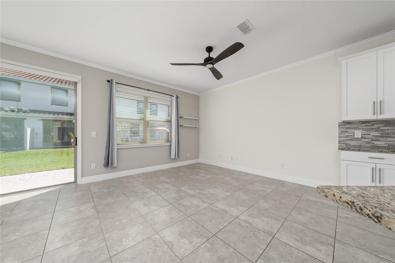 EAGLE CRK VILLAGE L PH 3A - Residential Lease