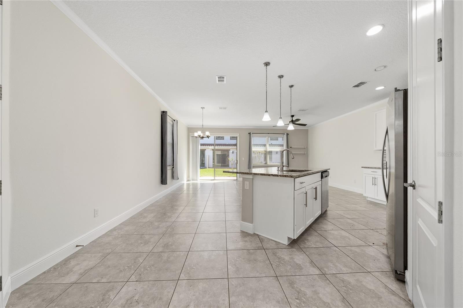 EAGLE CRK VILLAGE L PH 3A - Residential Lease