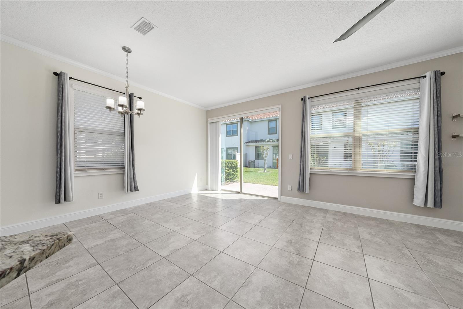 EAGLE CRK VILLAGE L PH 3A - Residential Lease