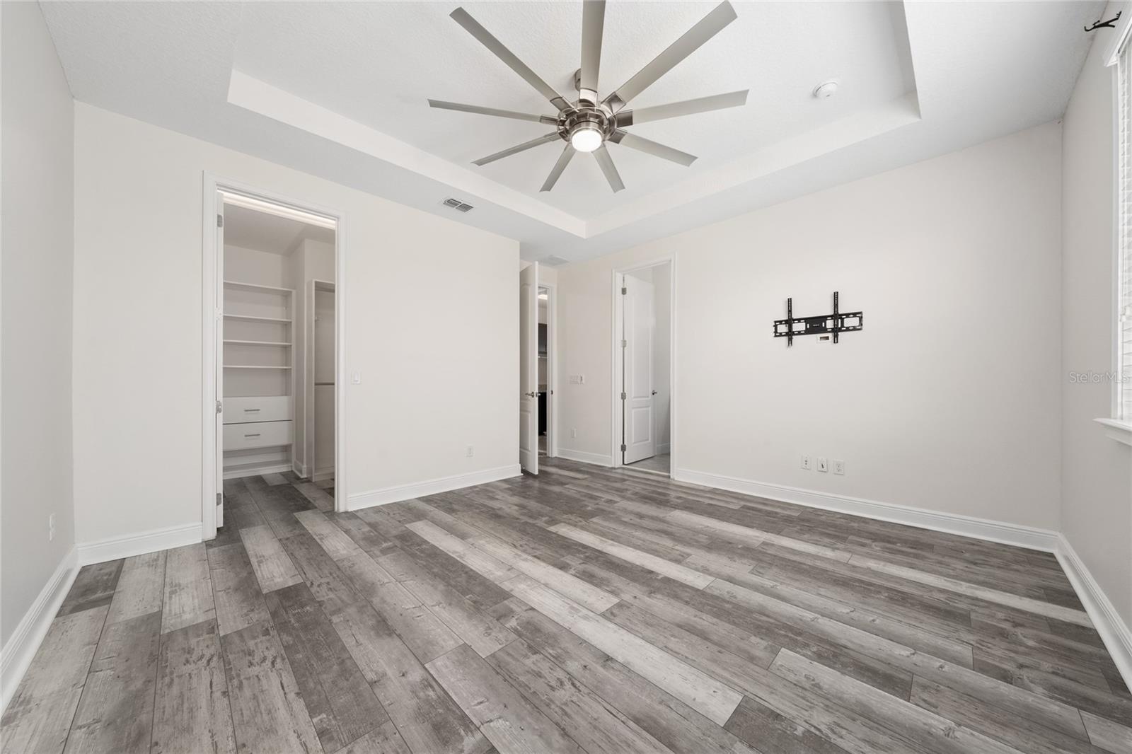 EAGLE CRK VILLAGE L PH 3A - Residential Lease