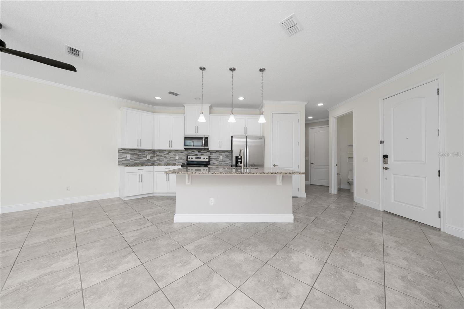 EAGLE CRK VILLAGE L PH 3A - Residential Lease