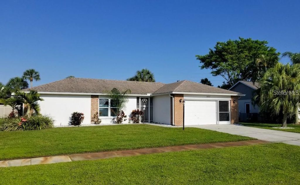 Photo of 3801 Kingston Boulevard, Sarasota, FL 34238 (MLS # A4689163)