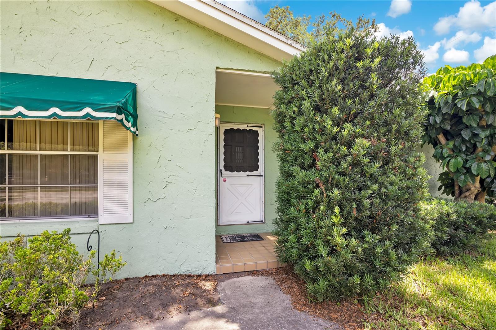 2611 LAKE MARGARET DRIVE