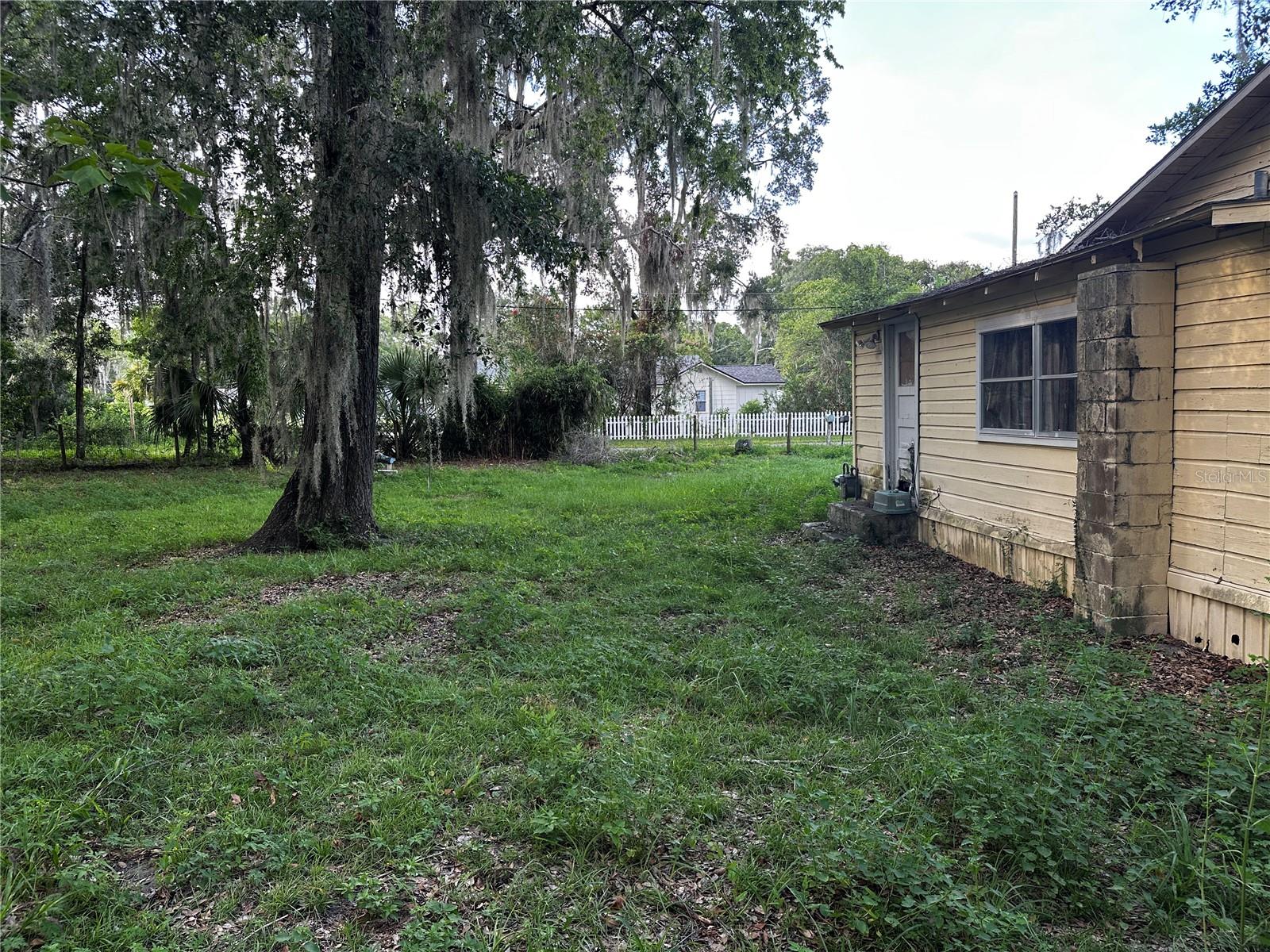 RIDGE-VIEW - Residential