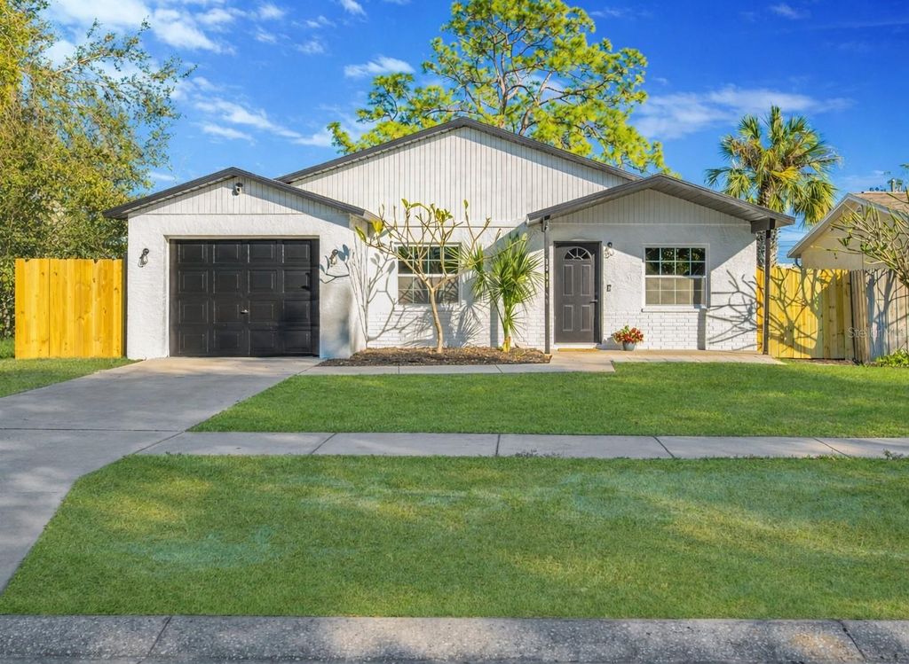 Photo of 8381 43rd Way N, Pinellas Park, FL 33781 (MLS # TB8470337)