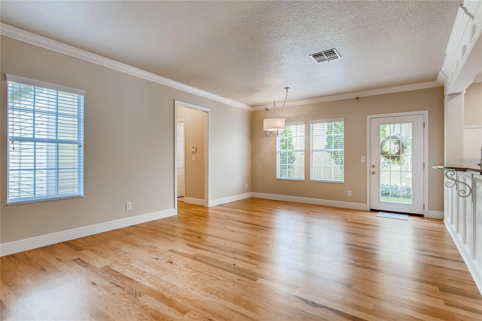 730 OAK SHADOWS ROAD