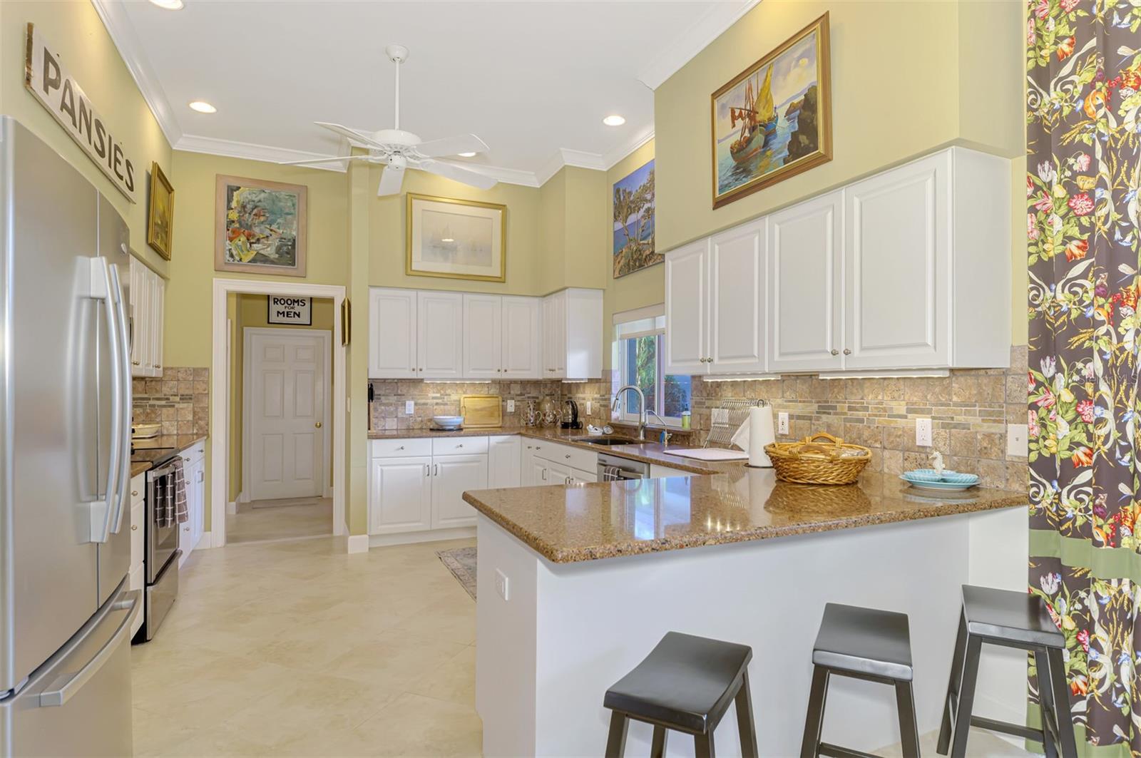 GULF MANOR - Residential Lease