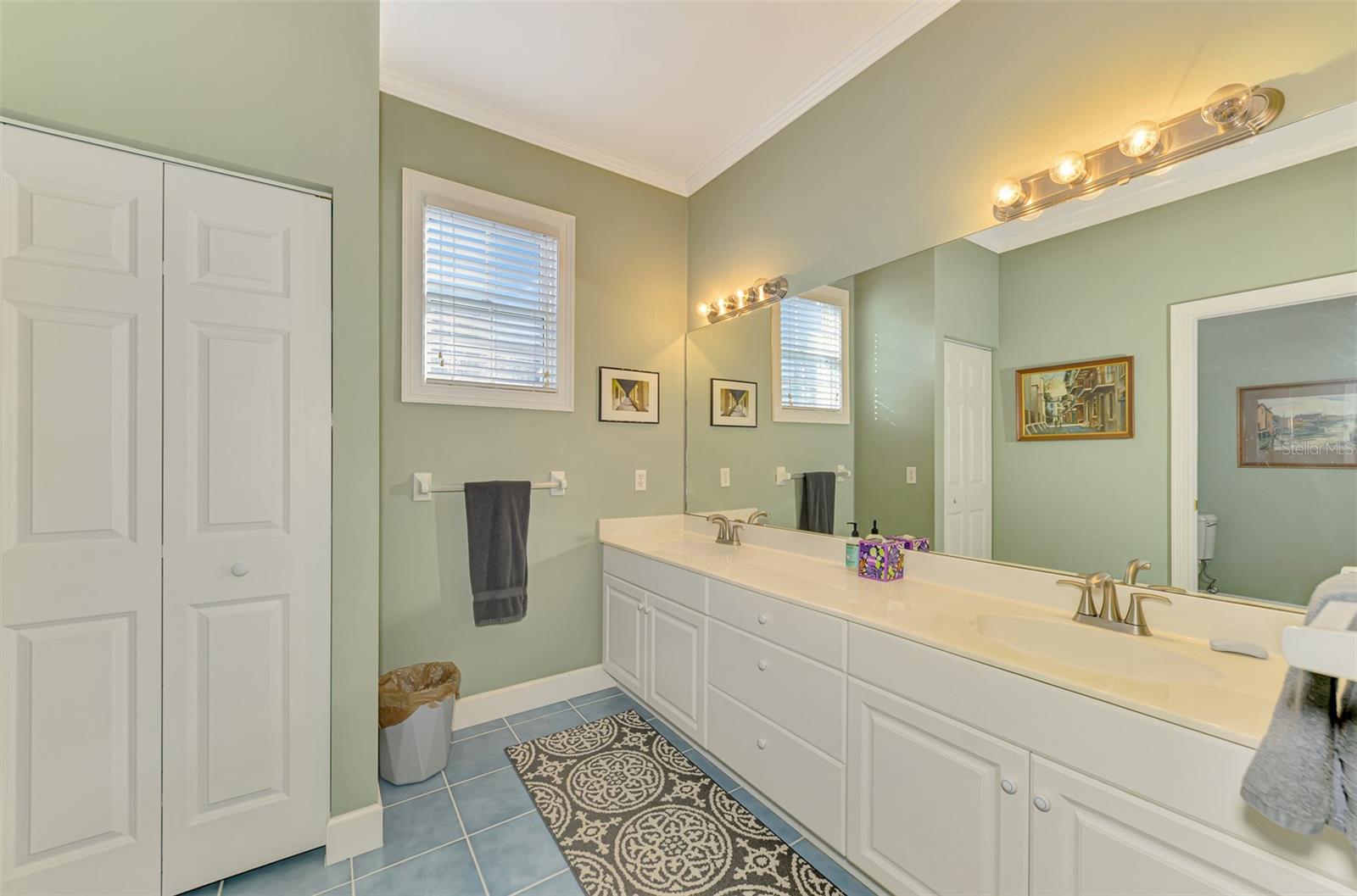 GULF MANOR - Residential Lease