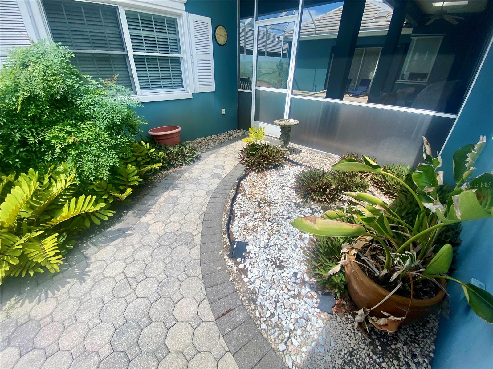 GULF MANOR - Residential Lease