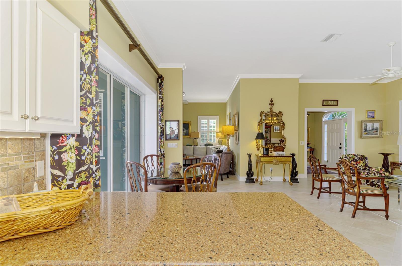 GULF MANOR - Residential Lease