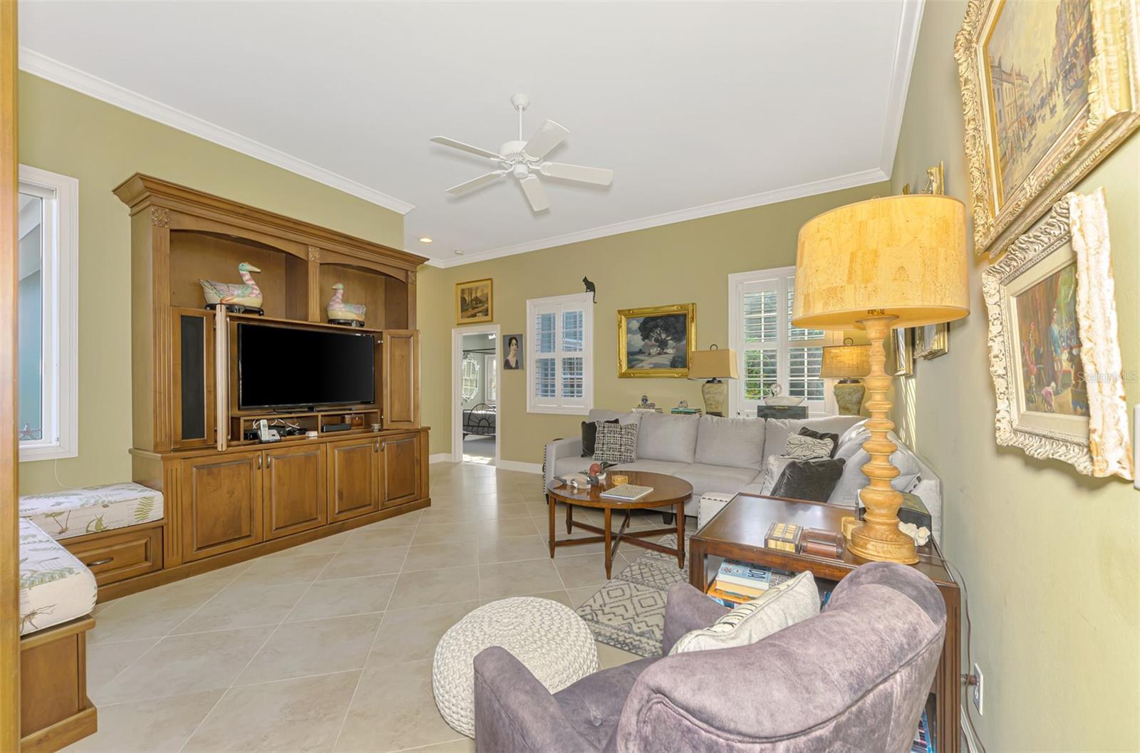 GULF MANOR - Residential Lease