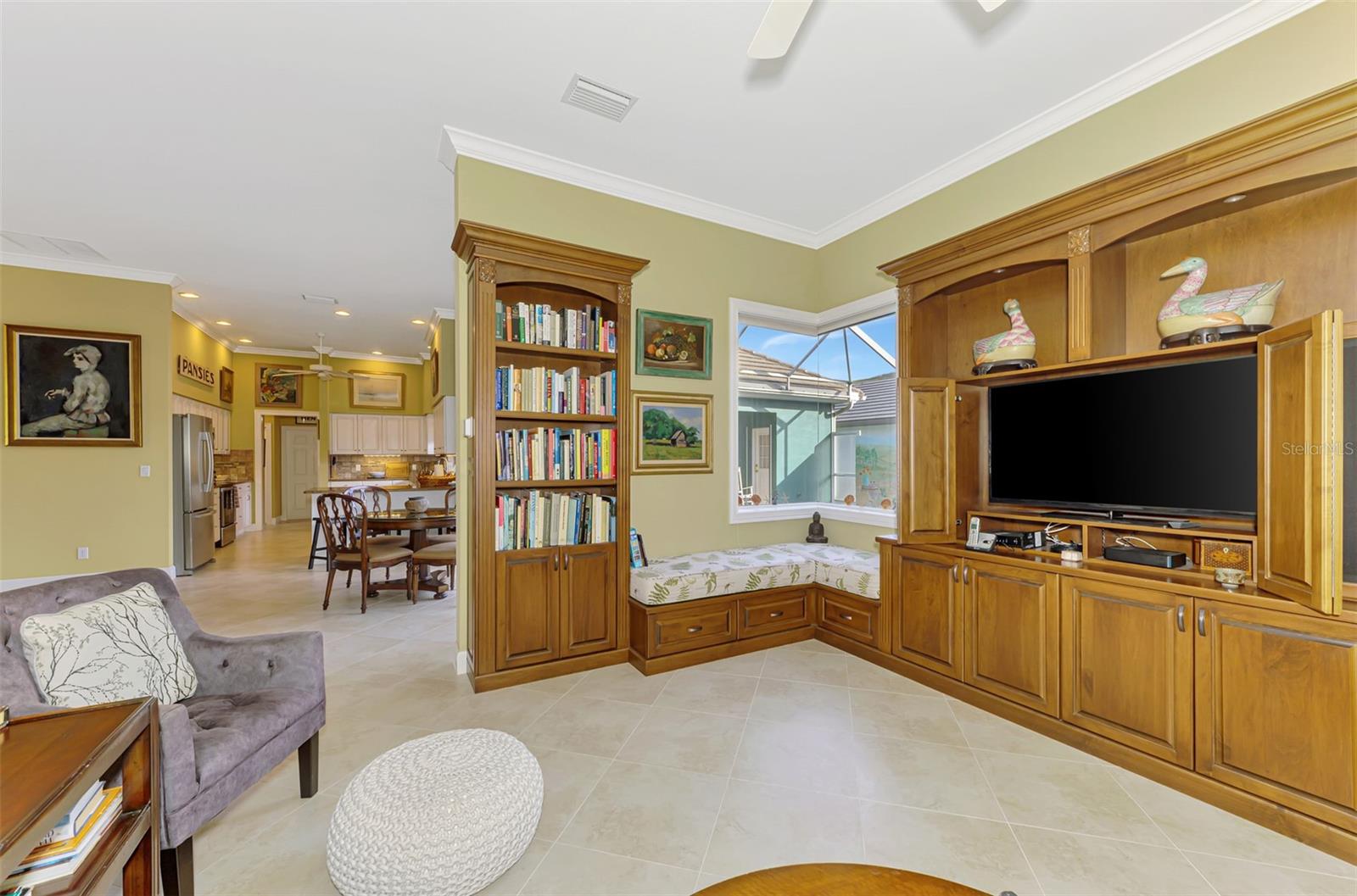 GULF MANOR - Residential Lease