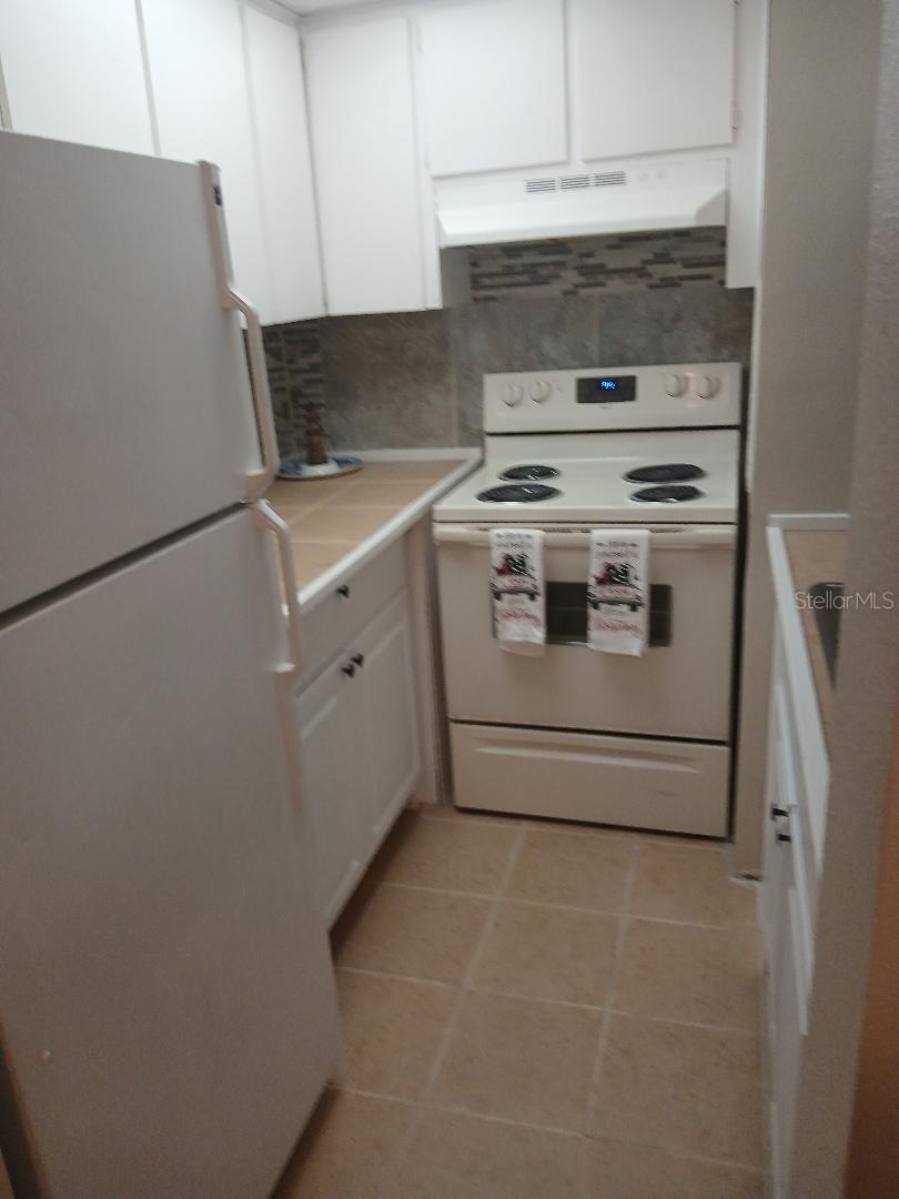 GULF HARBORS CONDO - Residential Lease