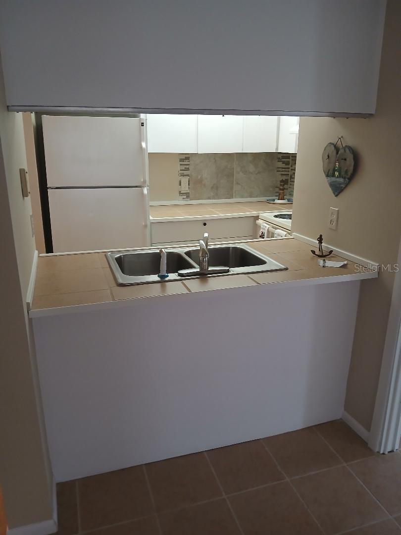 GULF HARBORS CONDO - Residential Lease
