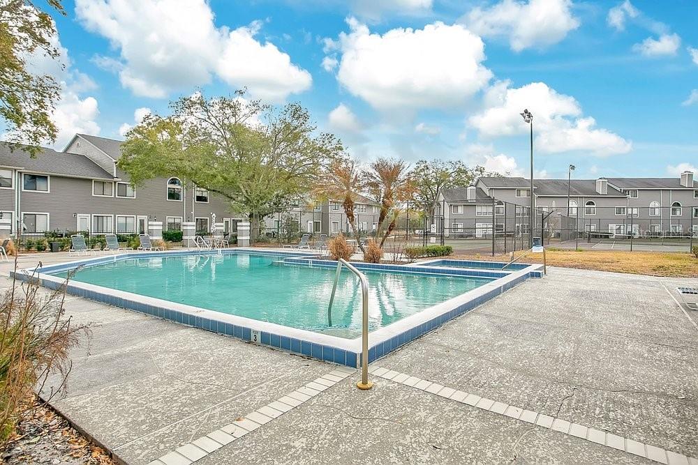 COLONIAL LANDINGS PH 04 - Residential