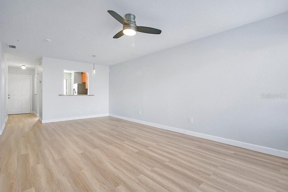 COLONIAL LANDINGS PH 04 - Residential