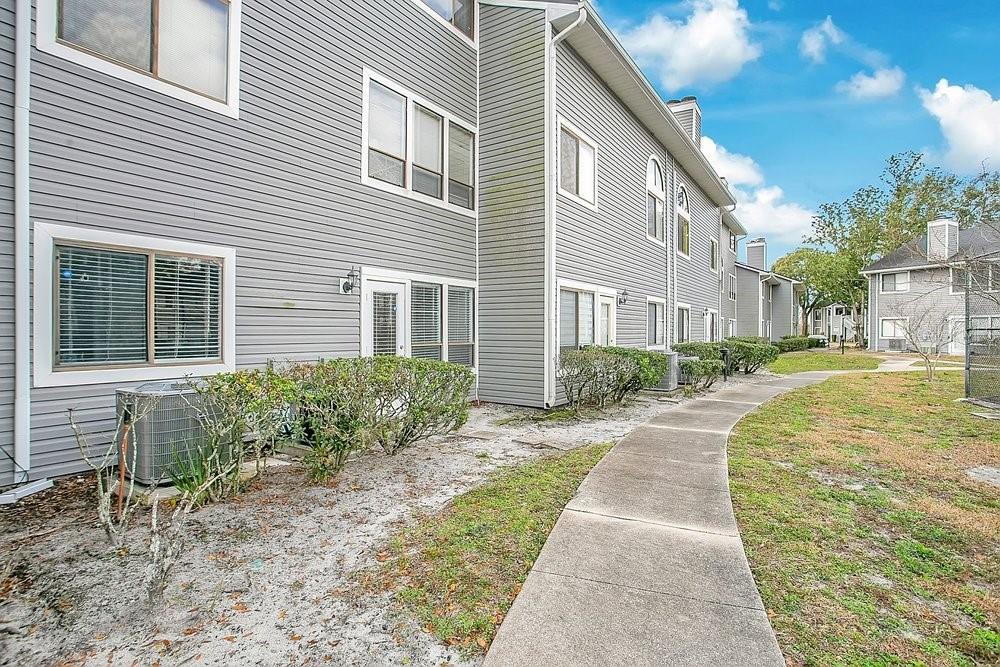 COLONIAL LANDINGS PH 04 - Residential