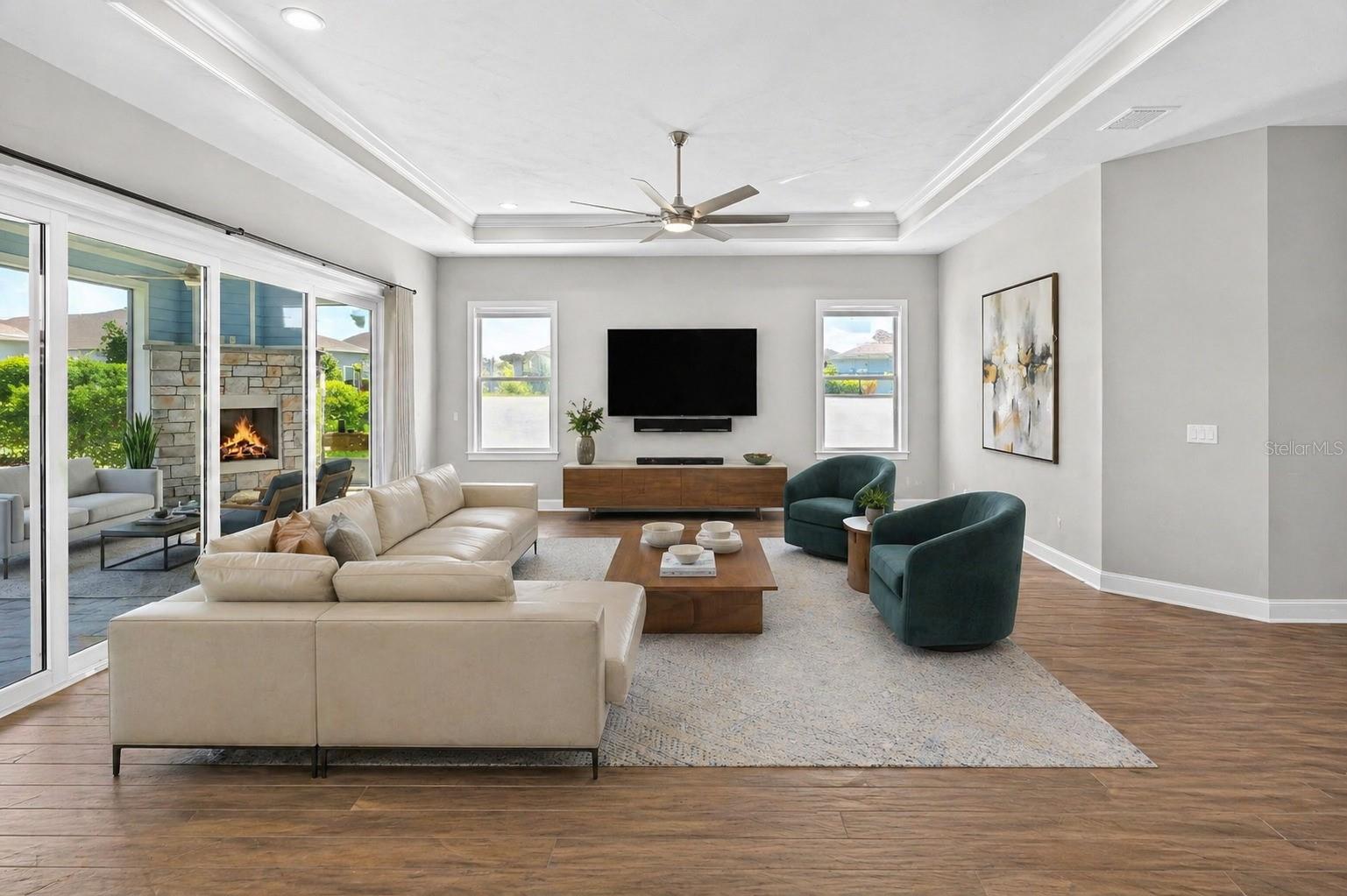 OAKMONT PH 2 PB 32 PG 30 - Residential