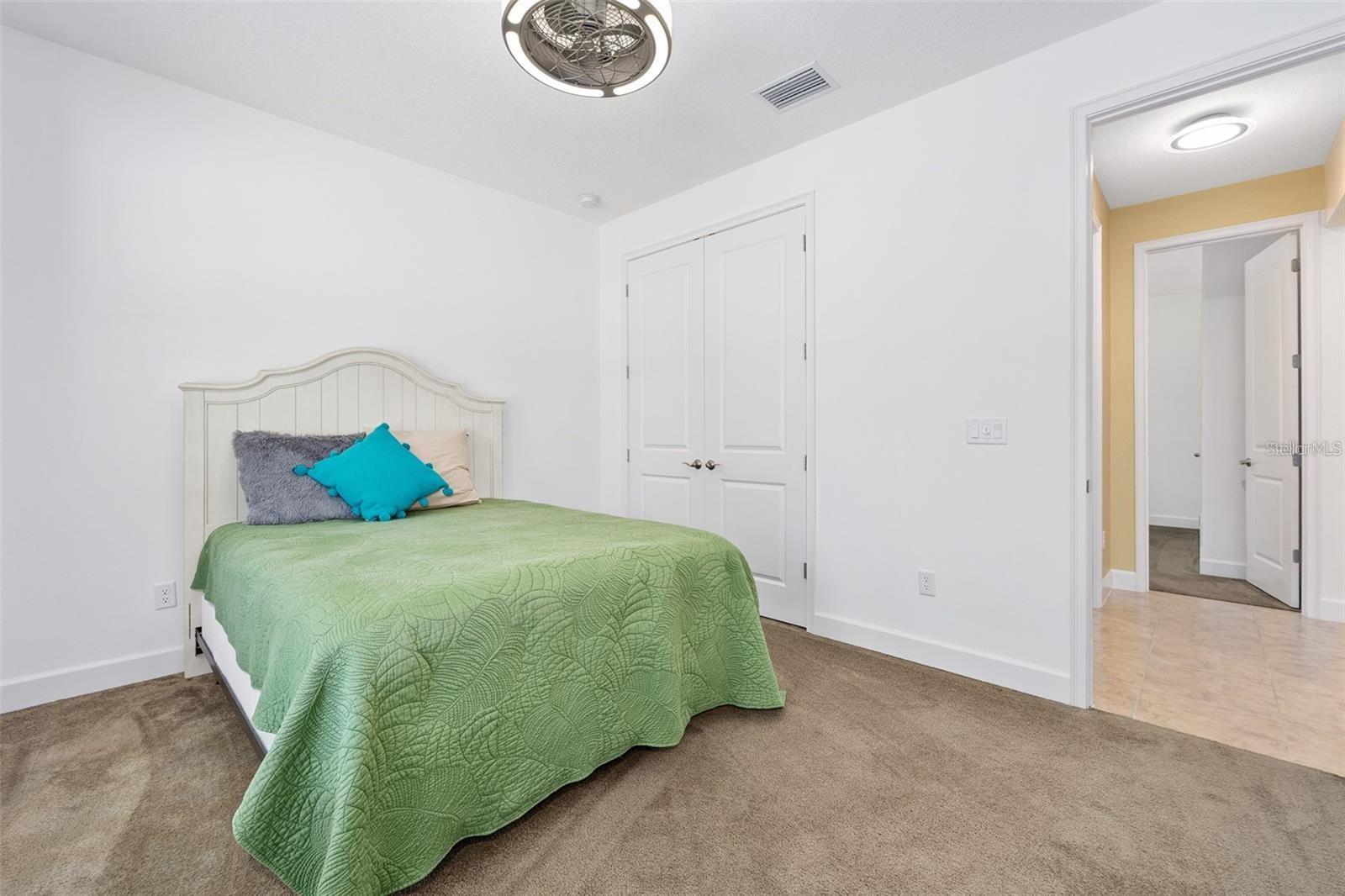 PLANTATION BAY PH 01A UNIT 01-6 - Residential Lease