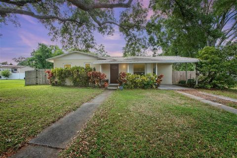 1090 WAKEFIELD CIRCLE DELTONA FL 32725