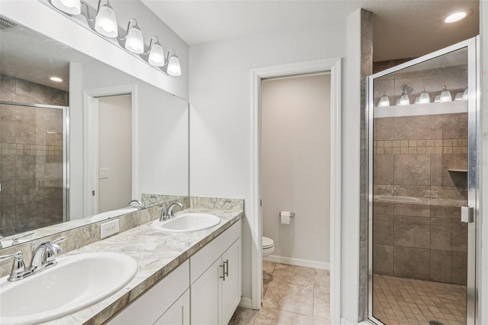 TUSCANY BAY - Residential