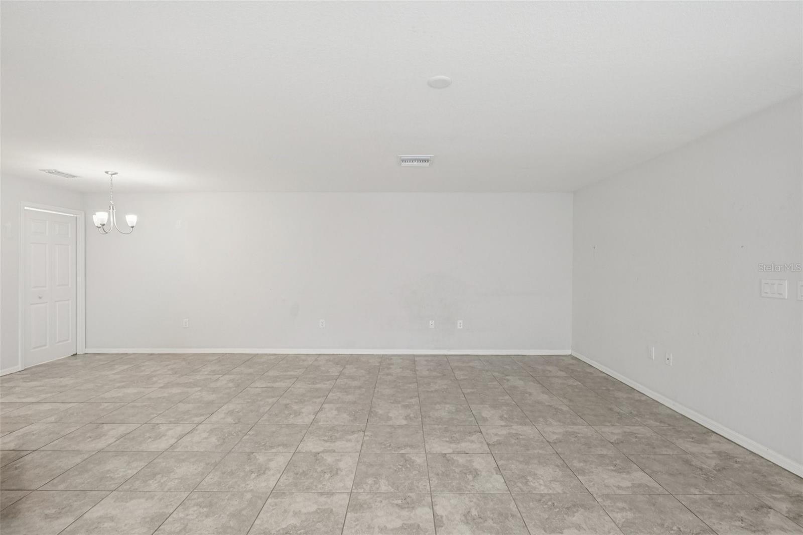 TUSCANY BAY - Residential