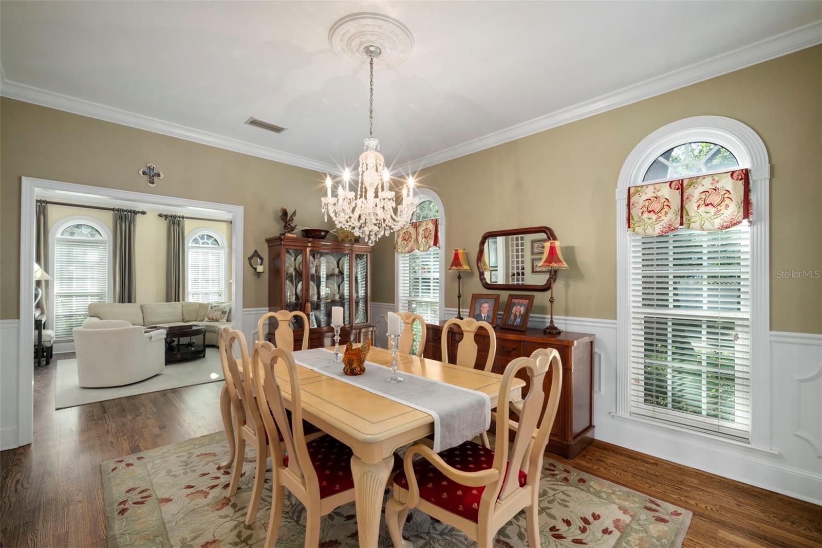 NORTH NEW SUBURB BEAUTIFUL - Residential