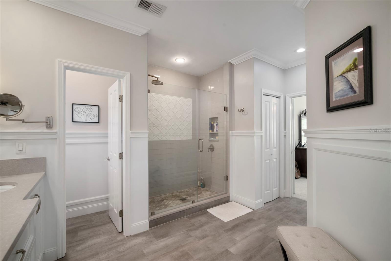 NORTH NEW SUBURB BEAUTIFUL - Residential