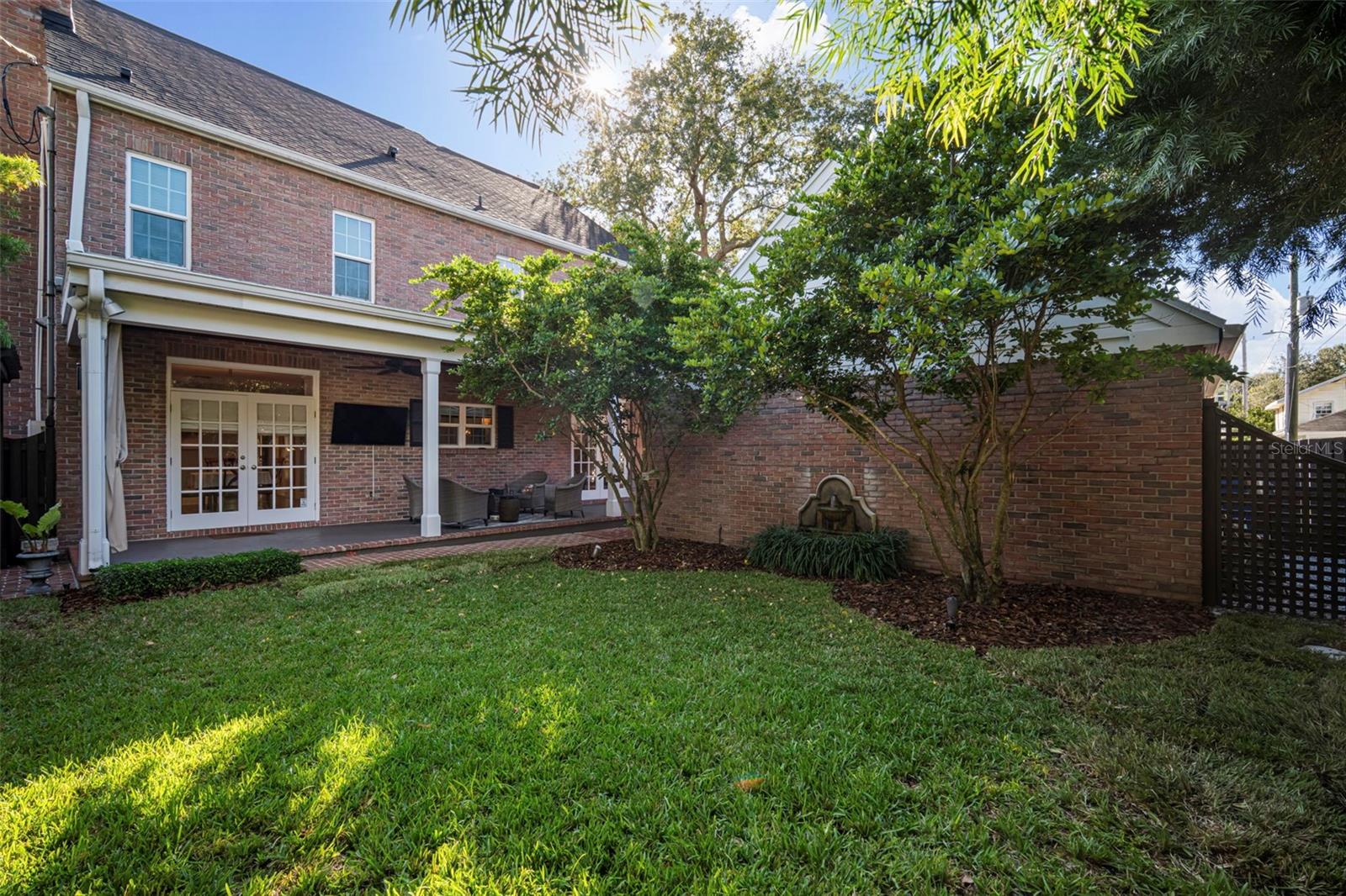 NORTH NEW SUBURB BEAUTIFUL - Residential