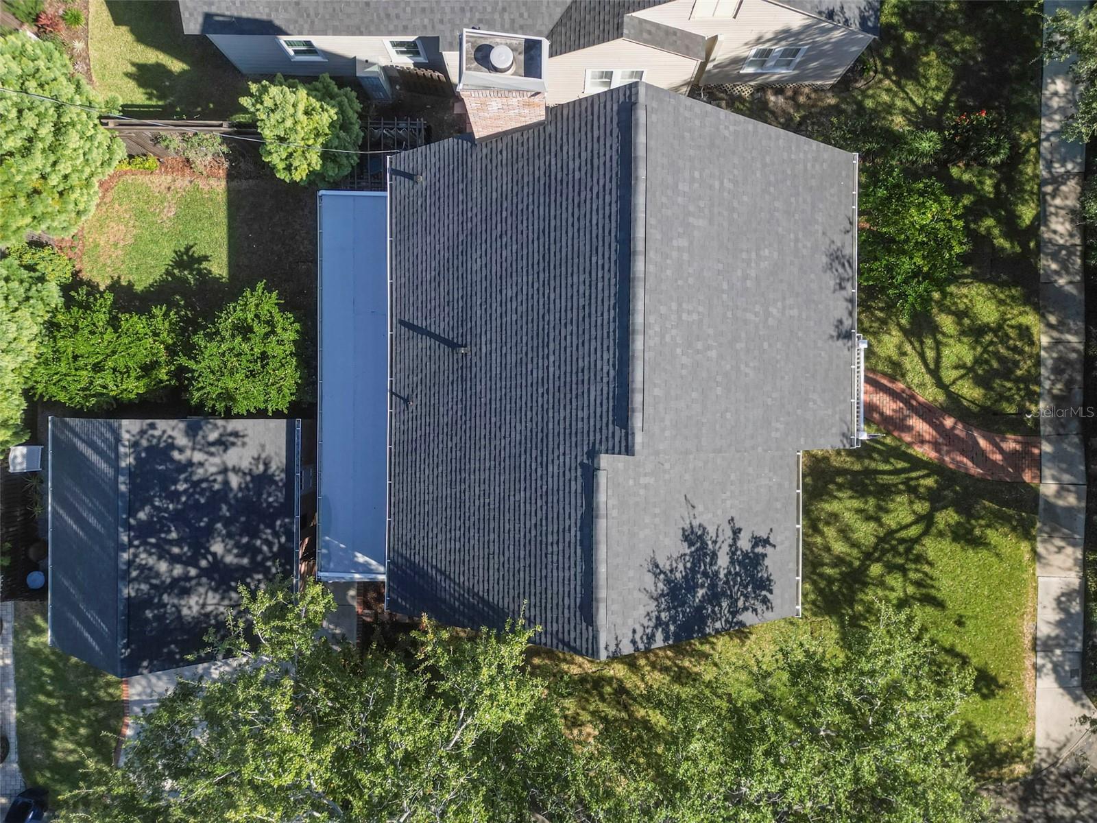 NORTH NEW SUBURB BEAUTIFUL - Residential