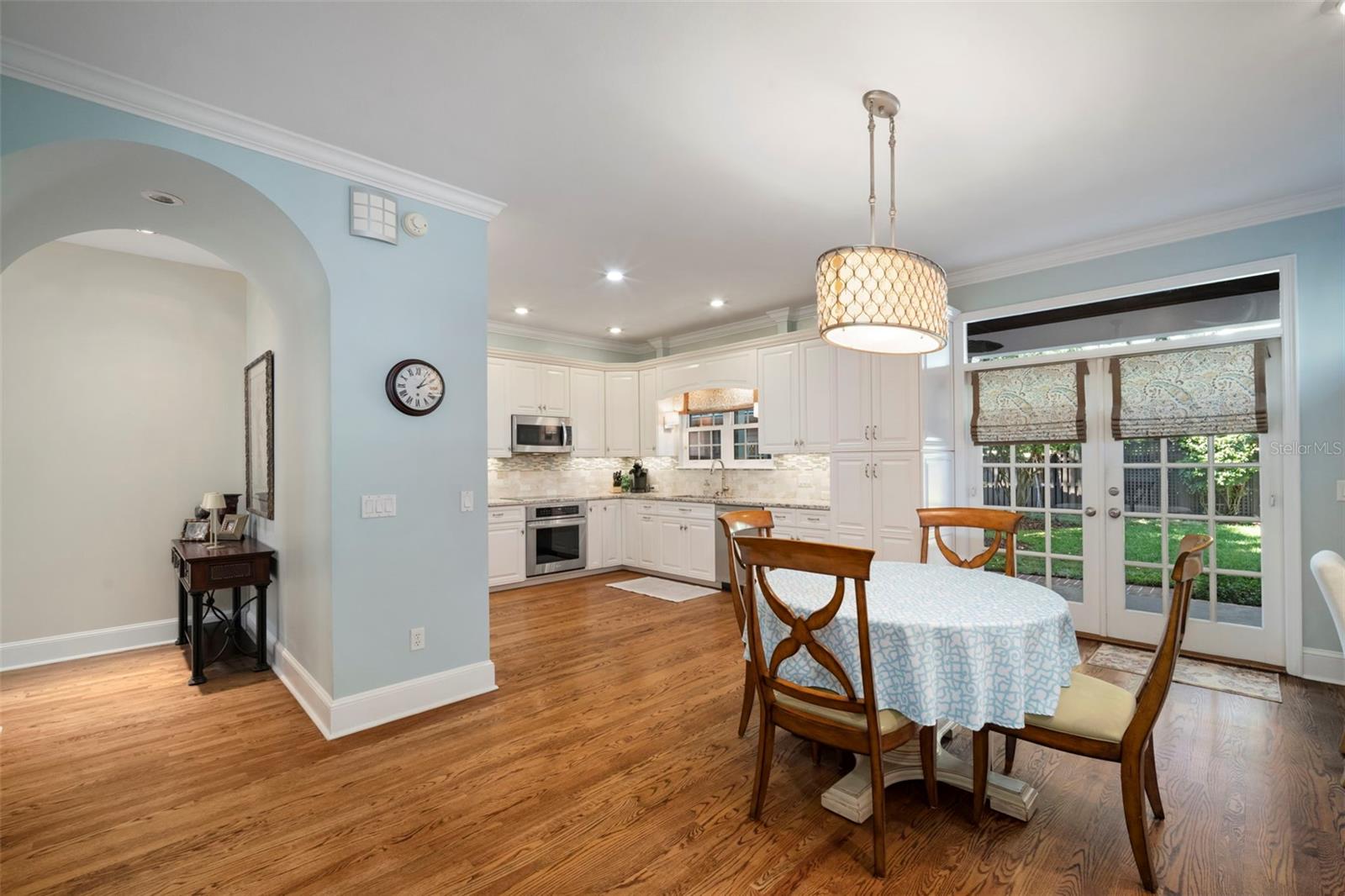 NORTH NEW SUBURB BEAUTIFUL - Residential