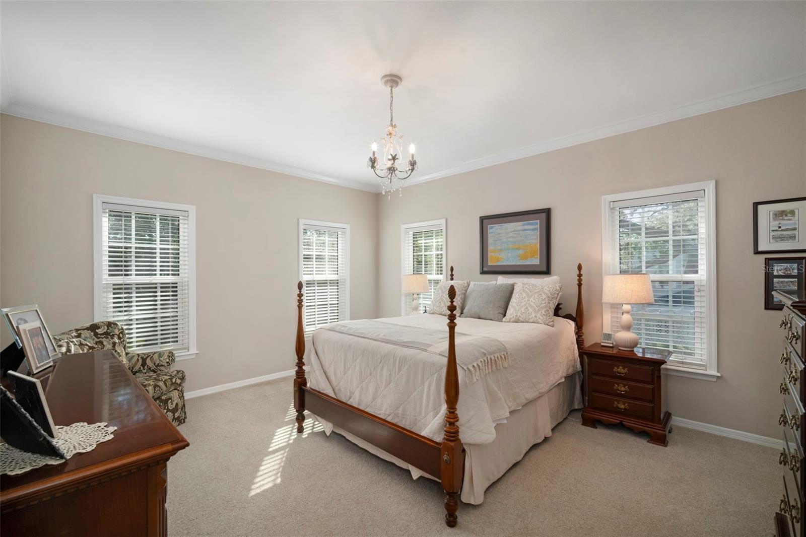 NORTH NEW SUBURB BEAUTIFUL - Residential