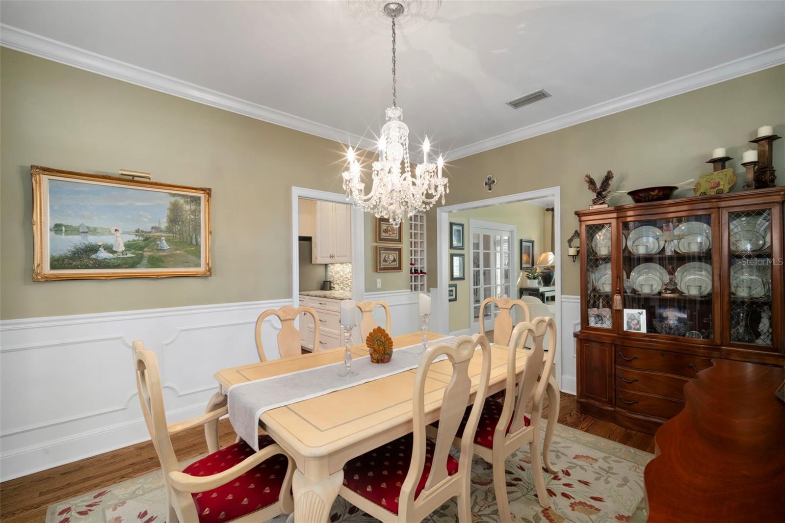 NORTH NEW SUBURB BEAUTIFUL - Residential