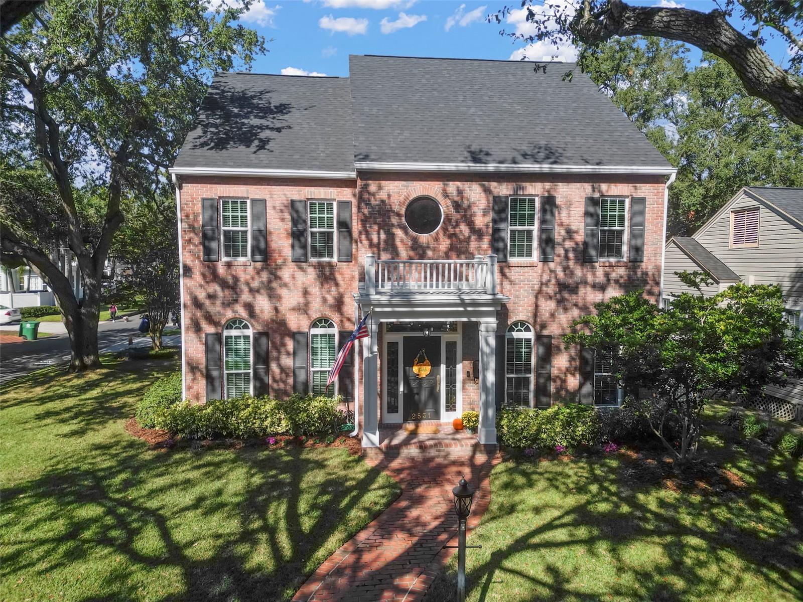 NORTH NEW SUBURB BEAUTIFUL - Residential