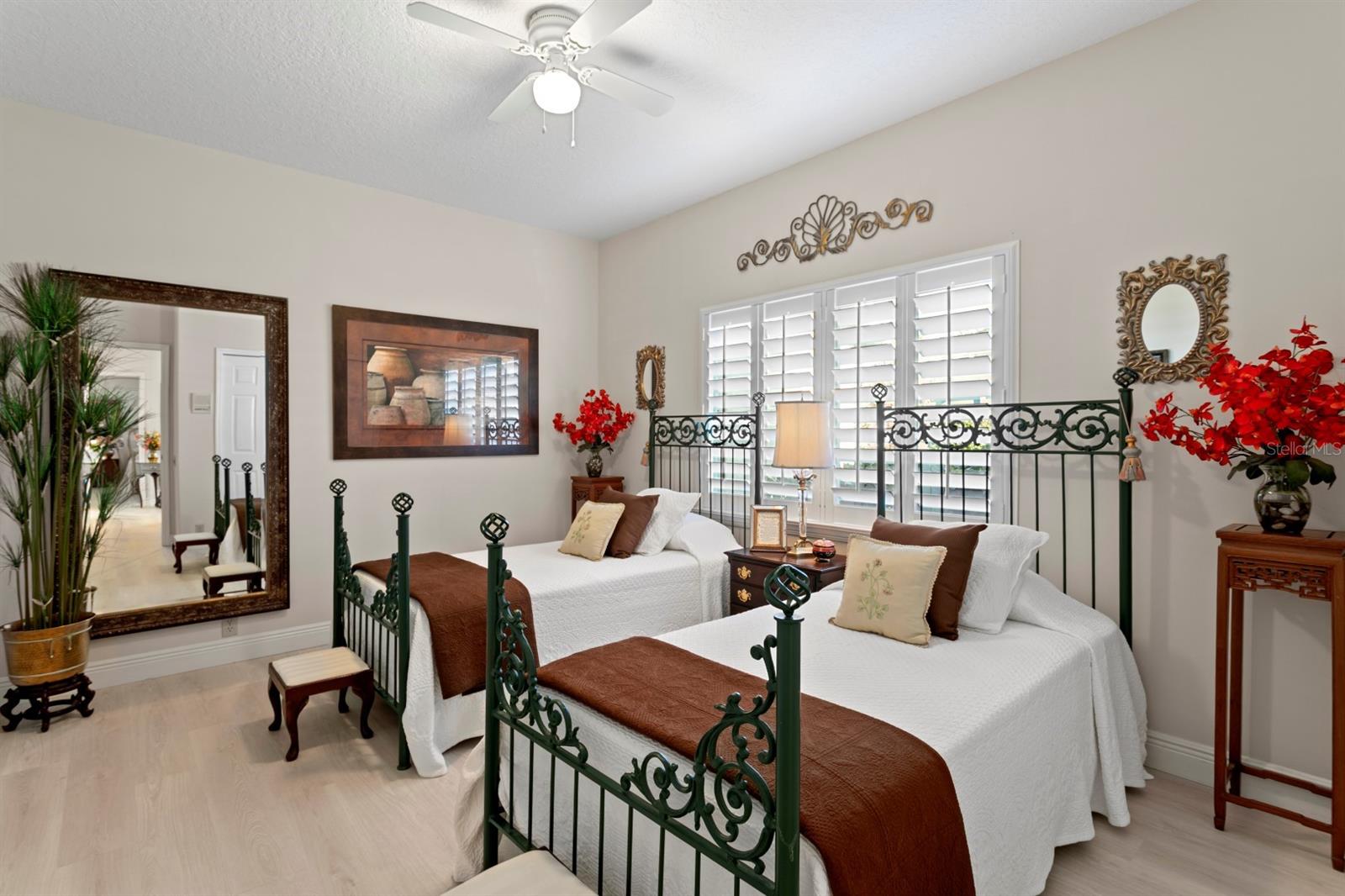 THE EAGLES - Residential