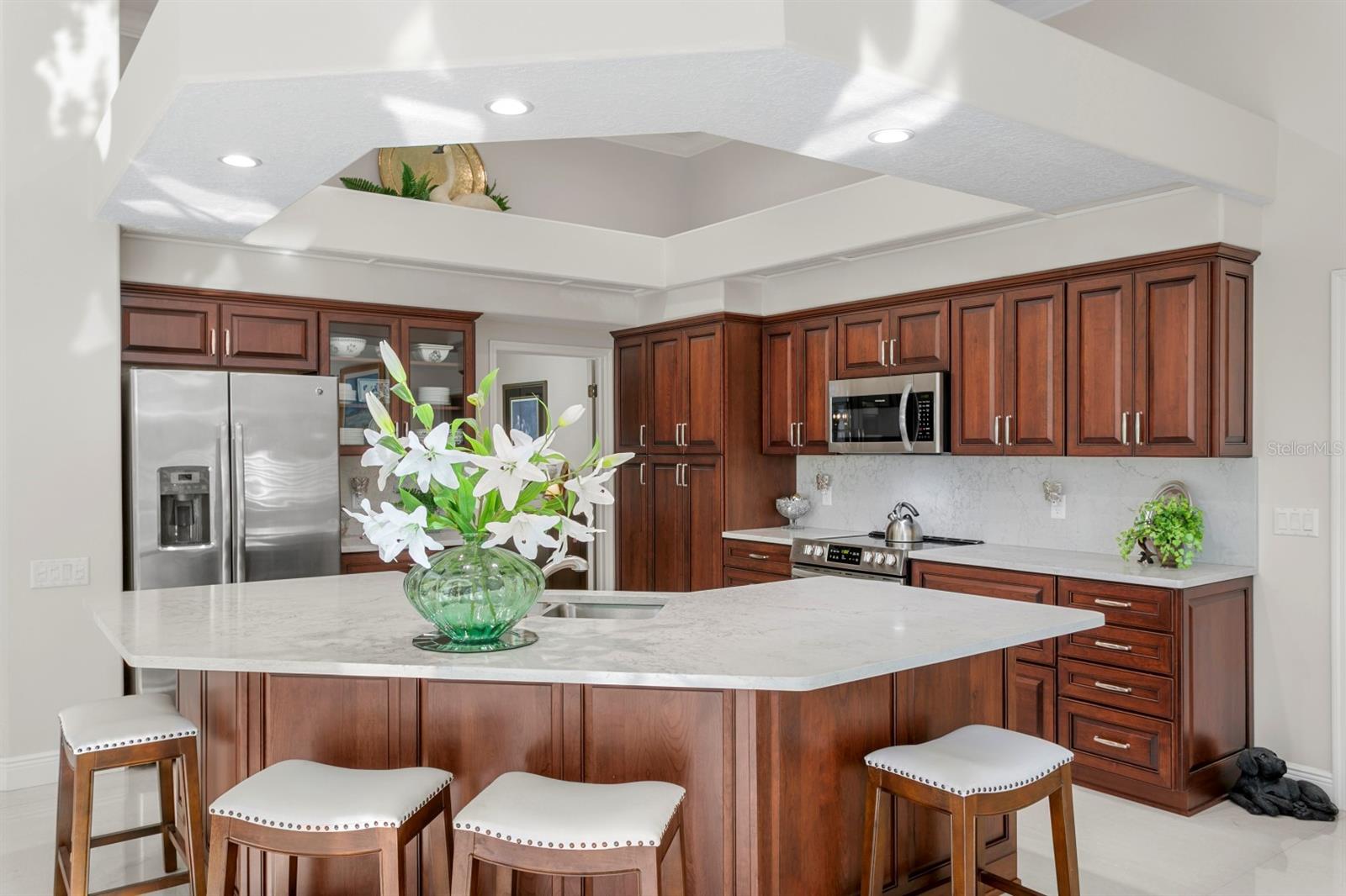 THE EAGLES - Residential