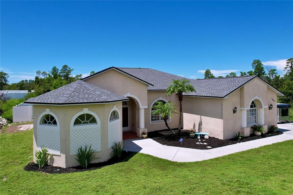 Photo of 7061 Ovenbird Road, Brooksville, FL 34613 (MLS # W7878366)