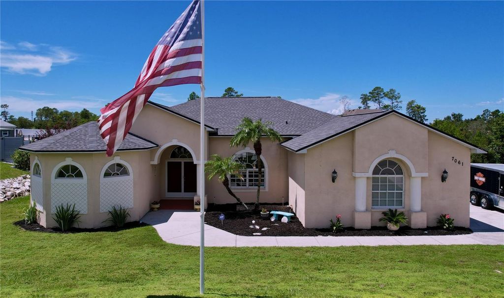 Photo of 7061 Ovenbird Road, Brooksville, FL 34613 (MLS # W7878366)