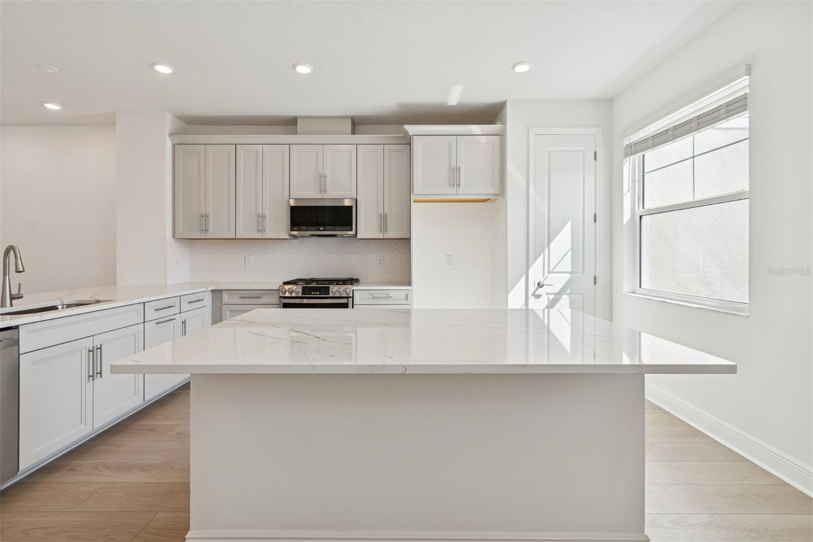 SEAFLOWER - Residential