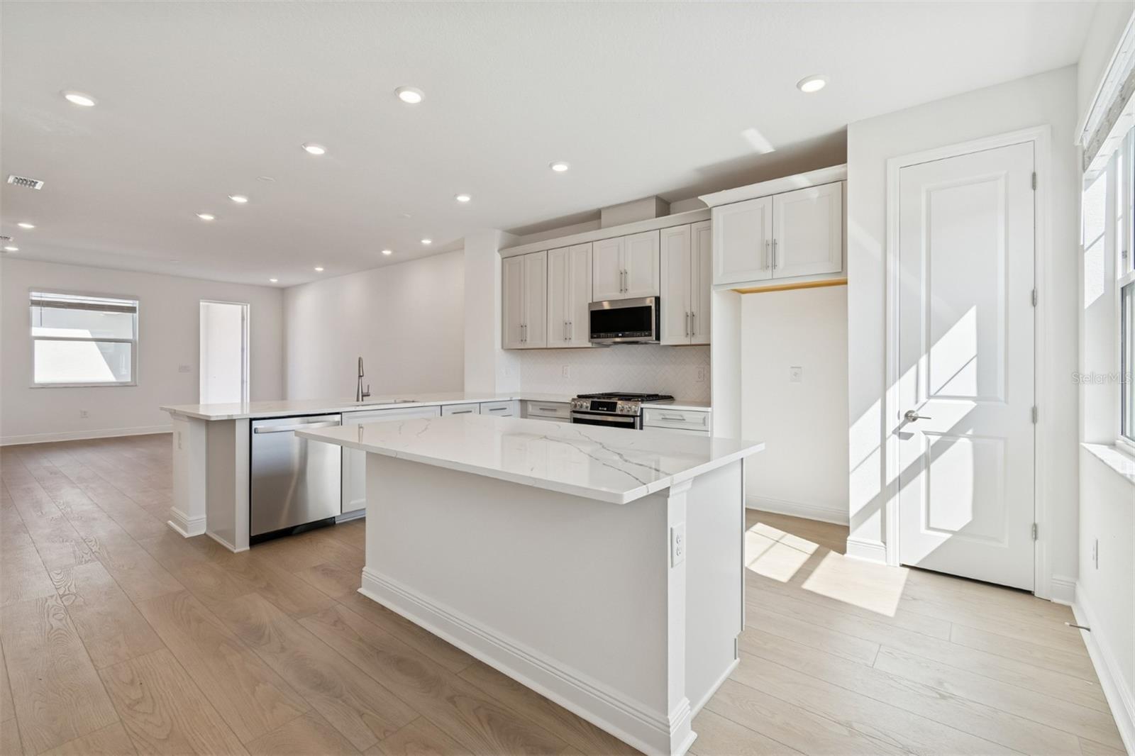 SEAFLOWER - Residential