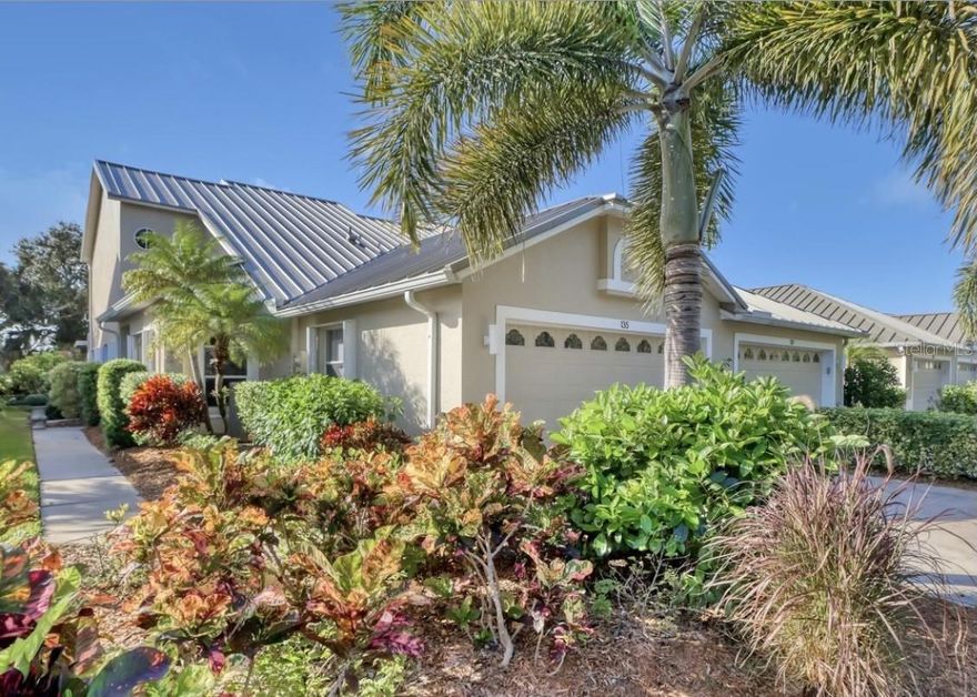LIVE THE BEACH RESORT LIFESTYLE IN THE MUCH SOUGHT-AFTER OCEAN-TO-RIVER AQUARINA BEACH & COUNTRY CLUB! This 3-bedroom, 2 1/2-bath townhome offers a main floor primary suite, an updated kitchen, bonus loft area, enclosed patio with gorgeous golf course views and newer metal roof.