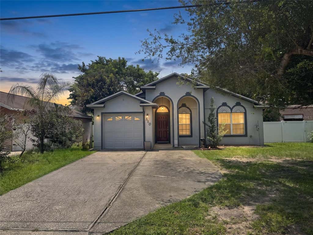 Photo of 310 Prince Street, Orlando, FL 32809 (MLS # O6430134)