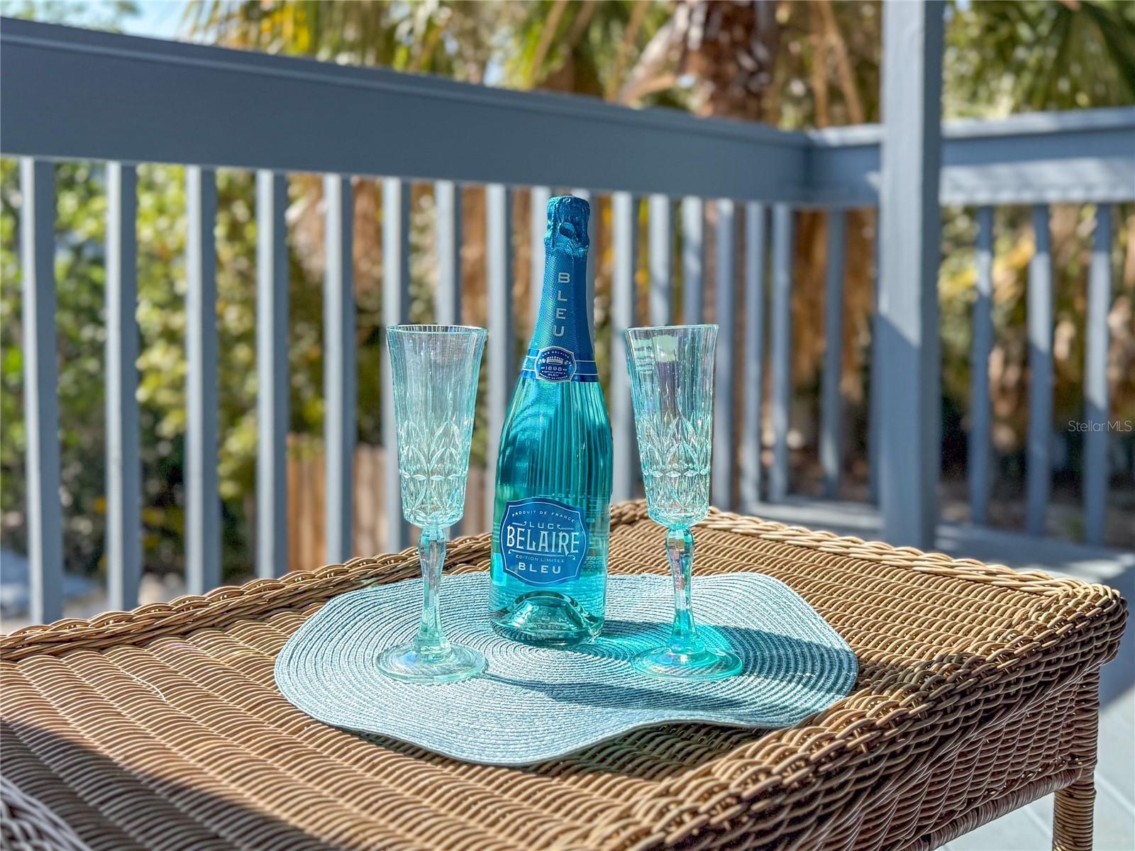 SARASOTA BEACH - Residential