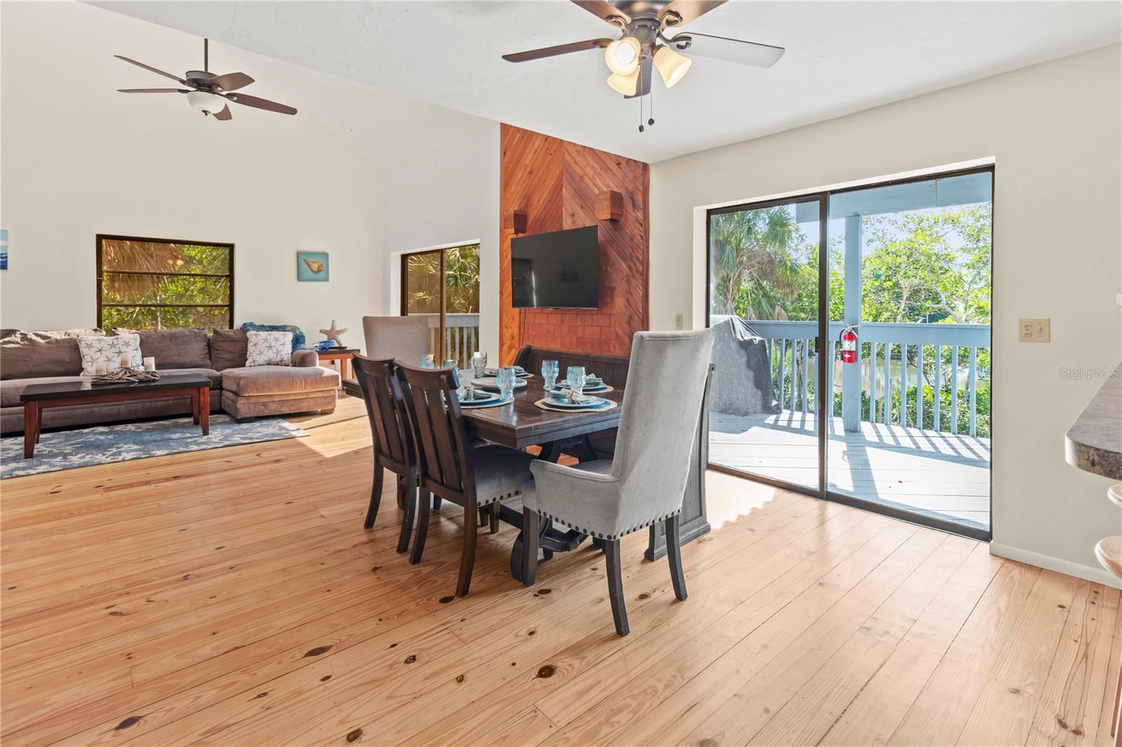 SARASOTA BEACH - Residential