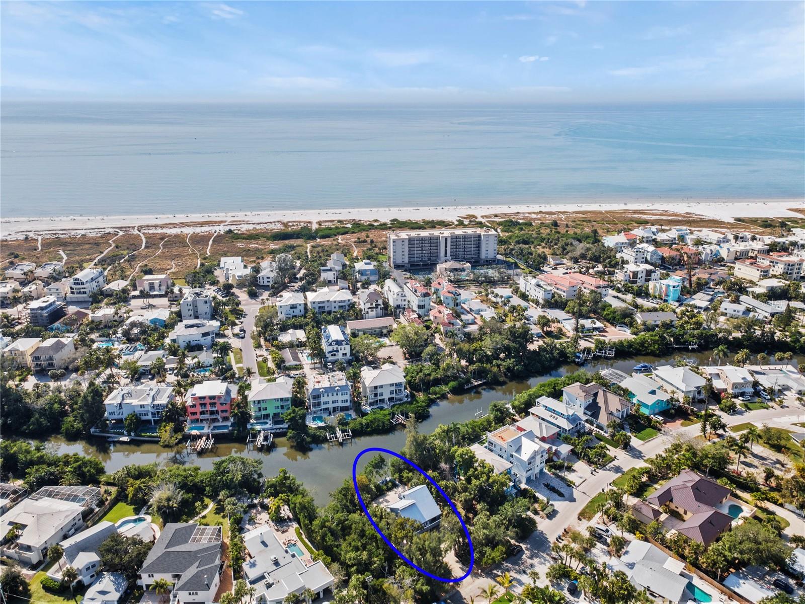 SARASOTA BEACH - Residential
