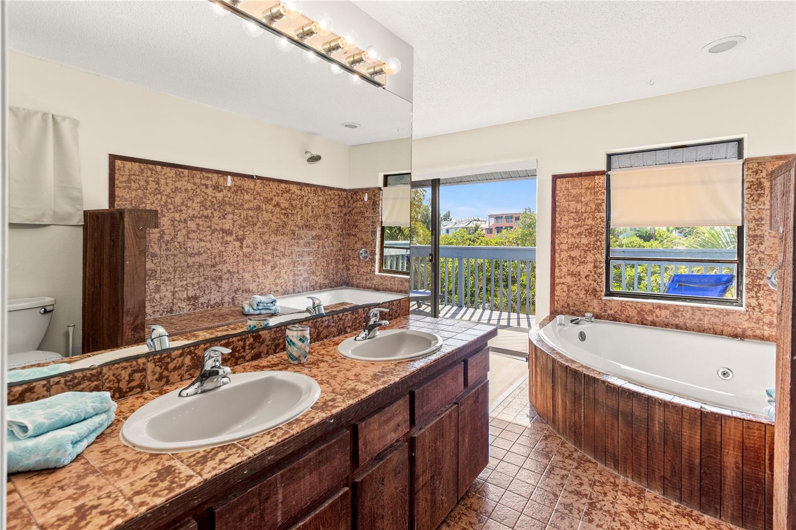 SARASOTA BEACH - Residential